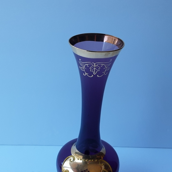 Vtg Ucagco Purple Amethyst Raised Enamel Gold Gilt Floral Single Bud Flute Vase - Picture 3 of 11